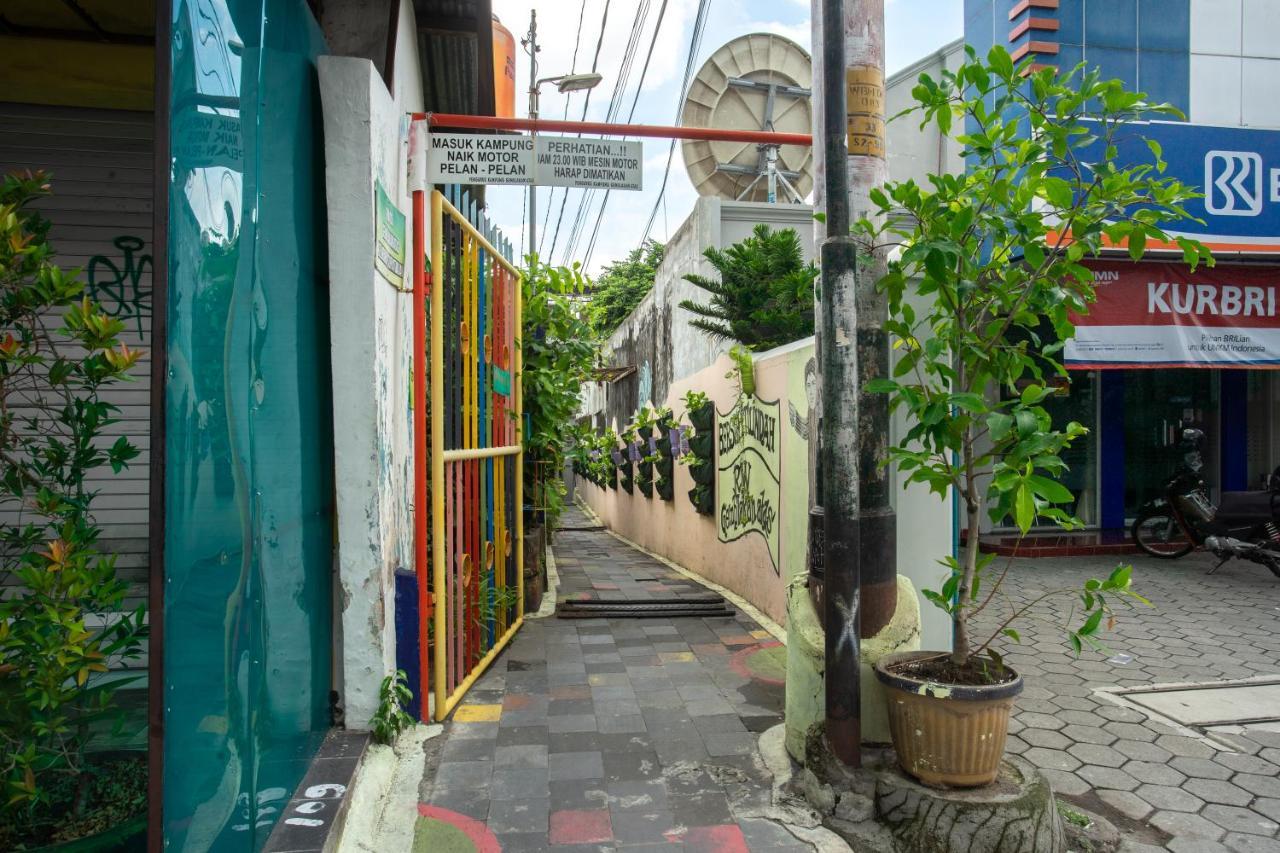 Ndalem Kampoeng Budget Stay Jogjacarta Exterior foto