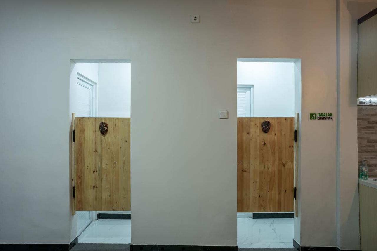 Ndalem Kampoeng Budget Stay Jogjacarta Exterior foto